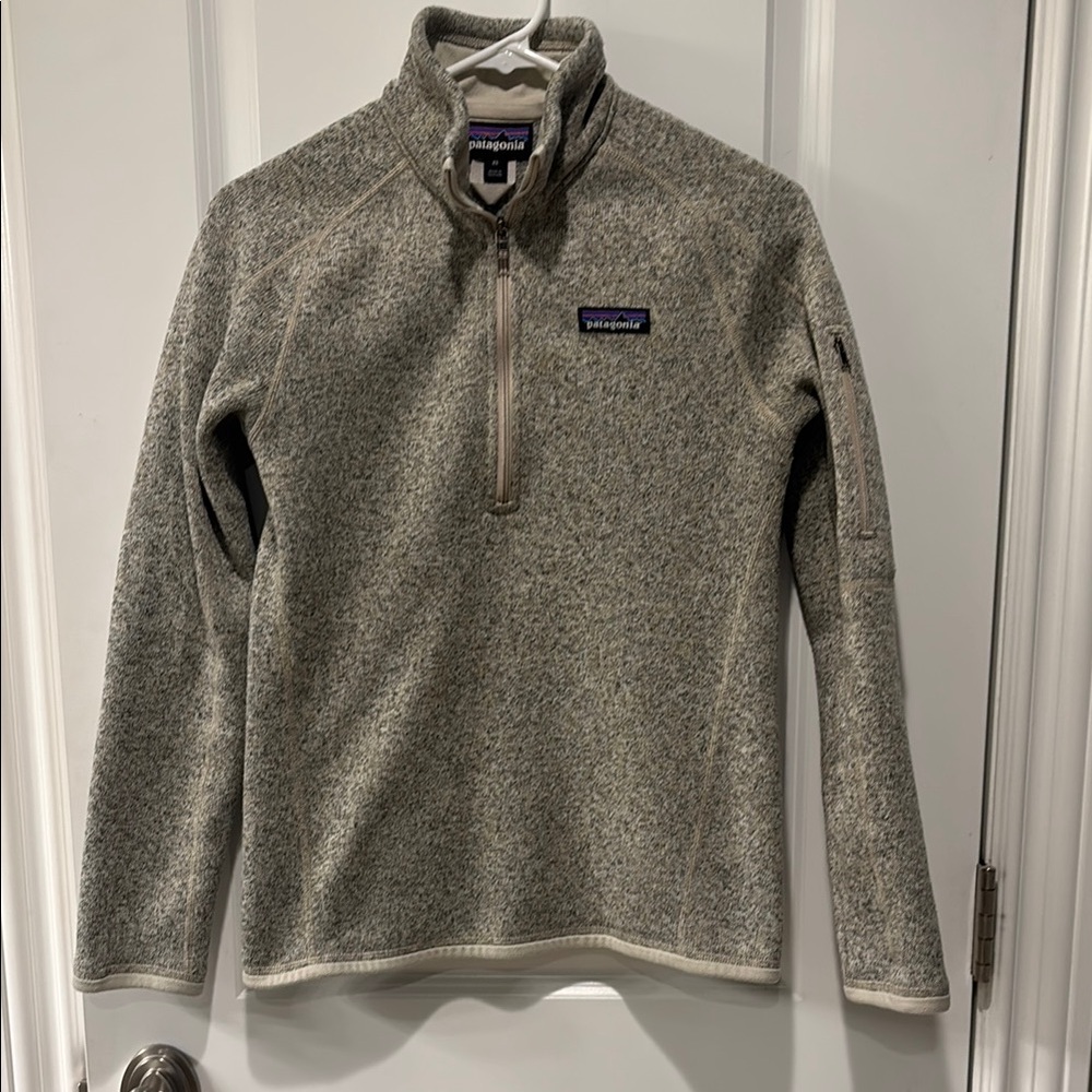 Patagonia tan Fleece Pullover